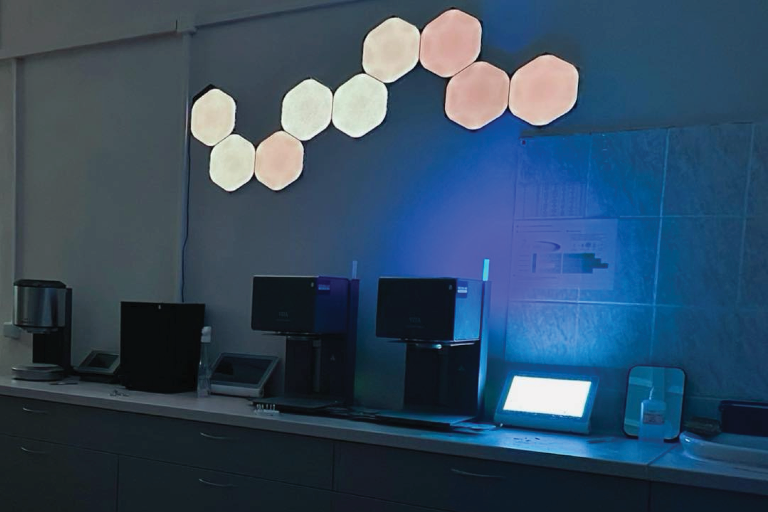 Neustále vzdelávanie a inovácie - razor lab